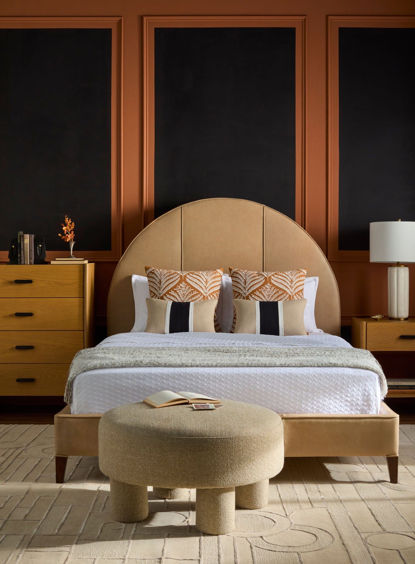 Elipse Upholstered Bed Bed